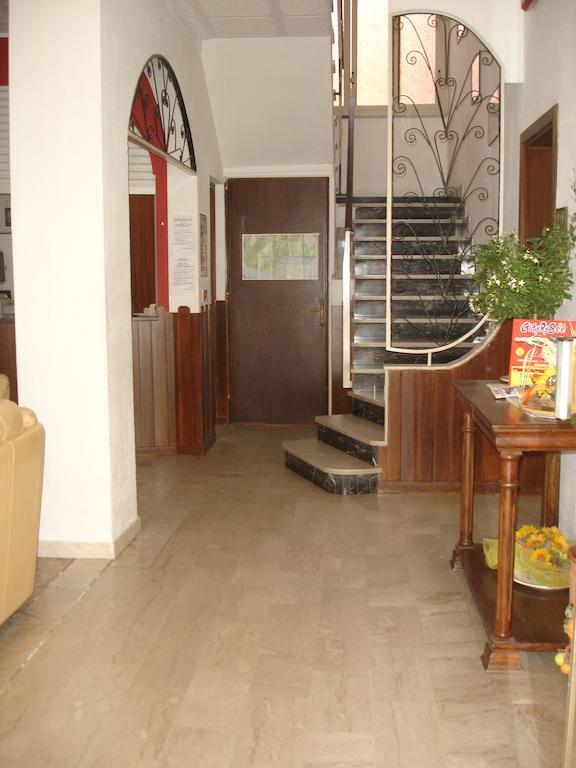Hotel La Rusticana Giardini-Naxos Buitenkant foto